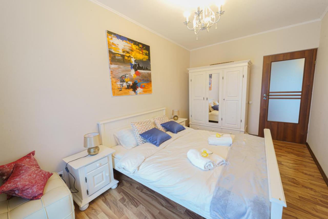 5* Mansion In City Center Cluj-Napoca Eksteriør bilde